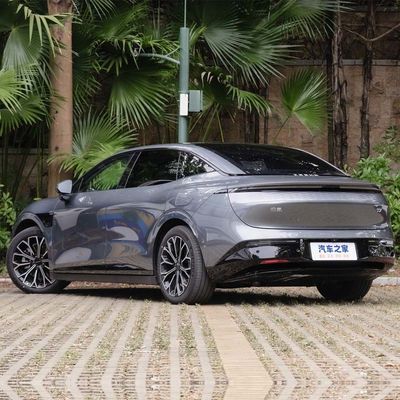Zeekr 007 Rear Drive Luxury Electric Auto Left Steering Electric Midsize Sedan EV Car