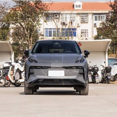 Electric Car Zeekr X Long Rang Dynamic Fashion 5-Door 4-Seat Compact SUV in White