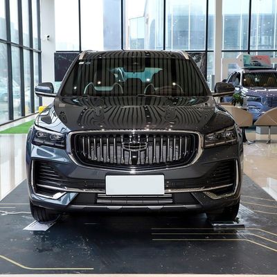 Closed Monjaro L Gasoline Petrol SUV Car 5 Seats 215km/H 2WD 2500-3000mm Wheel Base